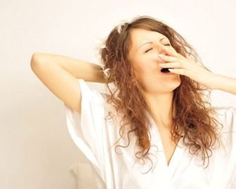 Невыспавшиеся люди склонны покупать более калорийные продукты