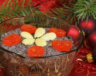 Люди набирают в весе около 900 г за новогодние праздники